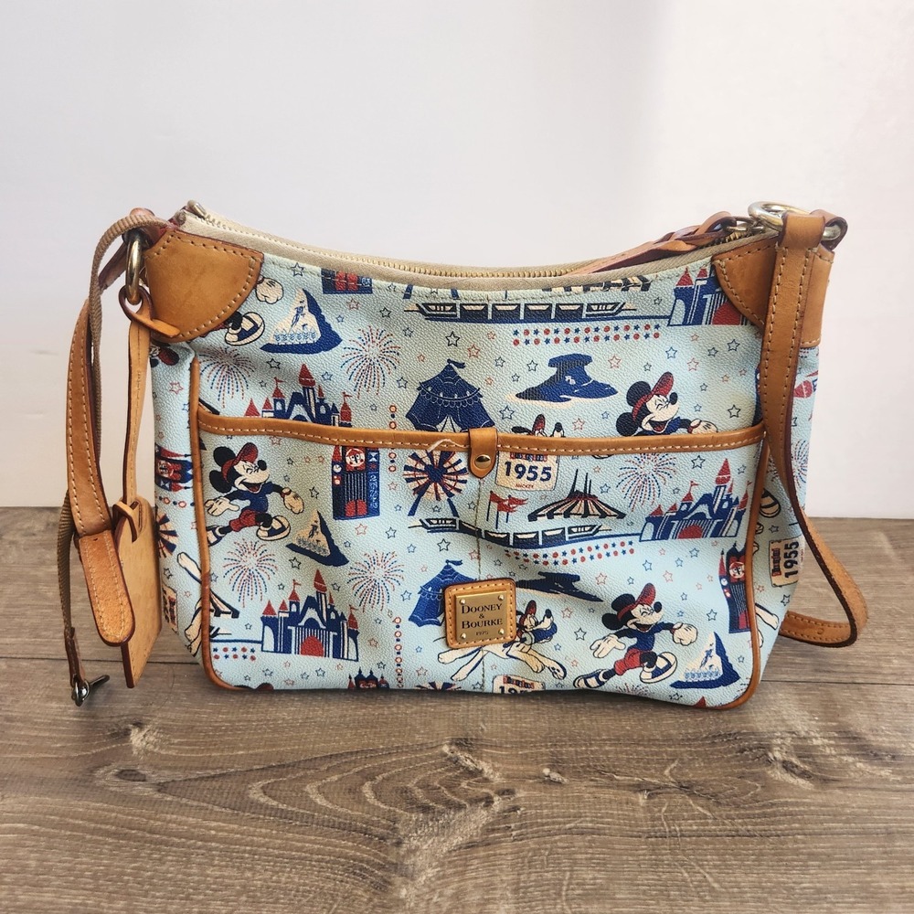 Dooney & Bourke 2016 Disney Parks 1/2 Marathon Weekend Crossbody Bag Purse Tote